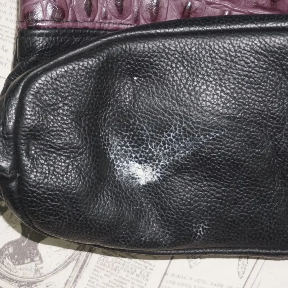 Vintage Y2K American Vintage Accessories crocodile skin 2